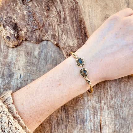 Labradorite Boho Bracelet / Bangle / Brass / Ethnic / Rustic / Bohemian / Hippie / Gypsy / Psy / Chic / Jewellery / Body / Adjustable