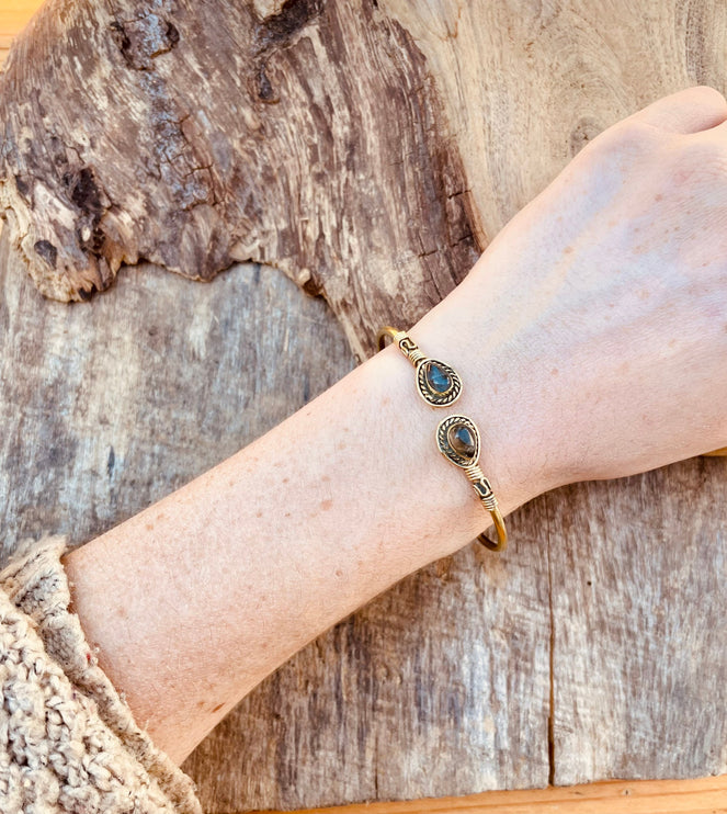 Labradorite Boho Bracelet / Bangle / Brass / Ethnic / Rustic / Bohemian / Hippie / Gypsy / Psy / Chic / Jewellery / Body / Adjustable