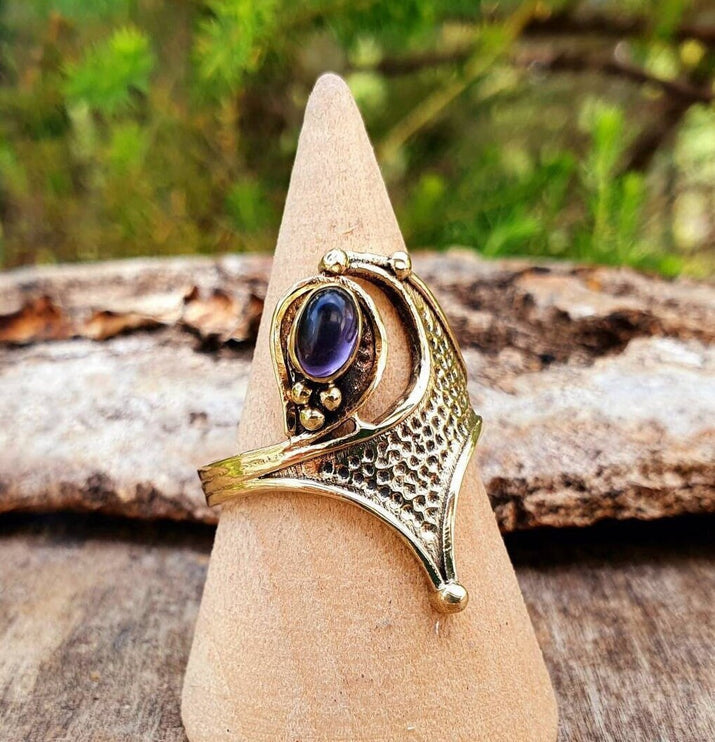 Bohemian style Amethyst and Brass Ring / Hippie / Boho / Ethnic / Rustic / Tribal / Gypsy / Festival / Healing / Festival / Birth Stone