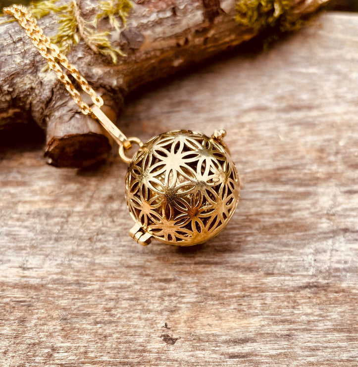 Golden Bola Necklace Flower of Life / Pregnancy / Harmony Ball / Chimes / Bell / Vegan / Ethnic / Boho / Tribal / Rustic / Hypoallergenic