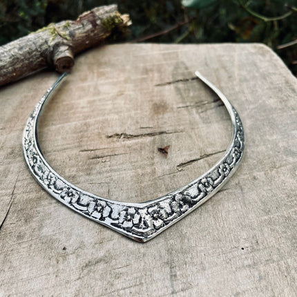 Ethnic Flower Choker Silver Necklace / Rustic / Gypsy / Lightweight / Boho / Tribal / Hippie / Rustic / Vegan / Aztec