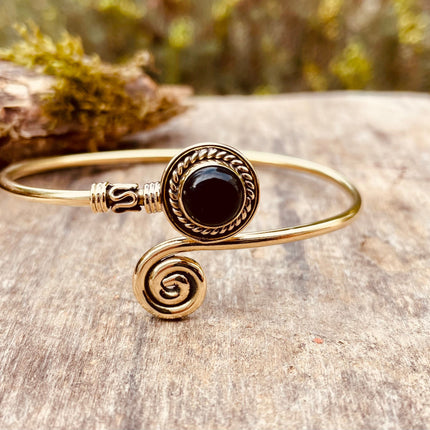 Golden Bracelet & Black Onyx / Brass / Adjustable / Spiral / Ethnic / Rustic / Bohemian / Boho /