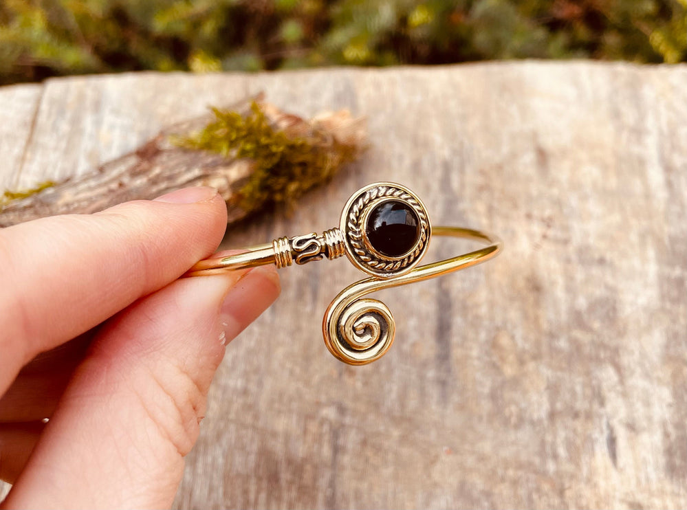 Golden Bracelet & Black Onyx / Brass / Adjustable / Spiral / Ethnic / Rustic / Bohemian / Boho /