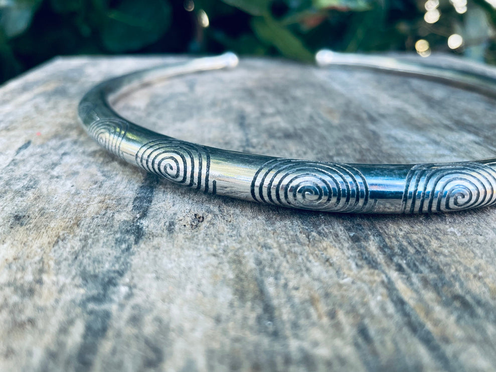 Ethnic Silver Choker Boho Necklace / Rustic / Gypsy / Lightweight / Boho / Tribal / Hippie / Rustic / Vegan / Aztec