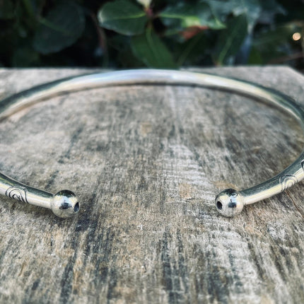 Ethnic Silver Choker Boho Necklace / Rustic / Gypsy / Lightweight / Boho / Tribal / Hippie / Rustic / Vegan / Aztec