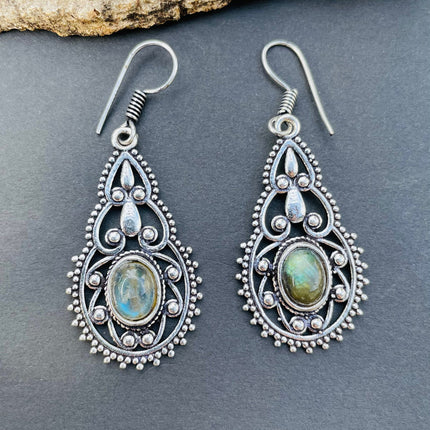 Ethnic Labradorite Silver Drop Dangle earrings / Birth Stone / Ethnic / rustic, yoga, hippie, gypsy, pretty, psy, boho, bohemian, festival