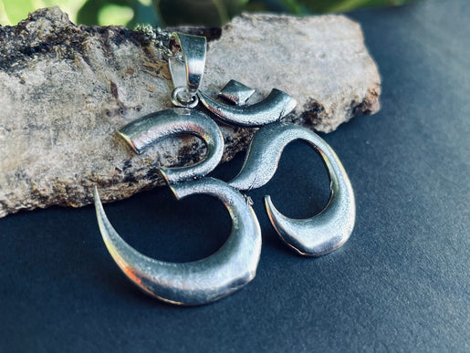 Silver Ohm Necklace Yoga Boho Jewellery Brass Ethnic Style Bohemian Look Psytrance Tribal Gift for Her Festival Travelling