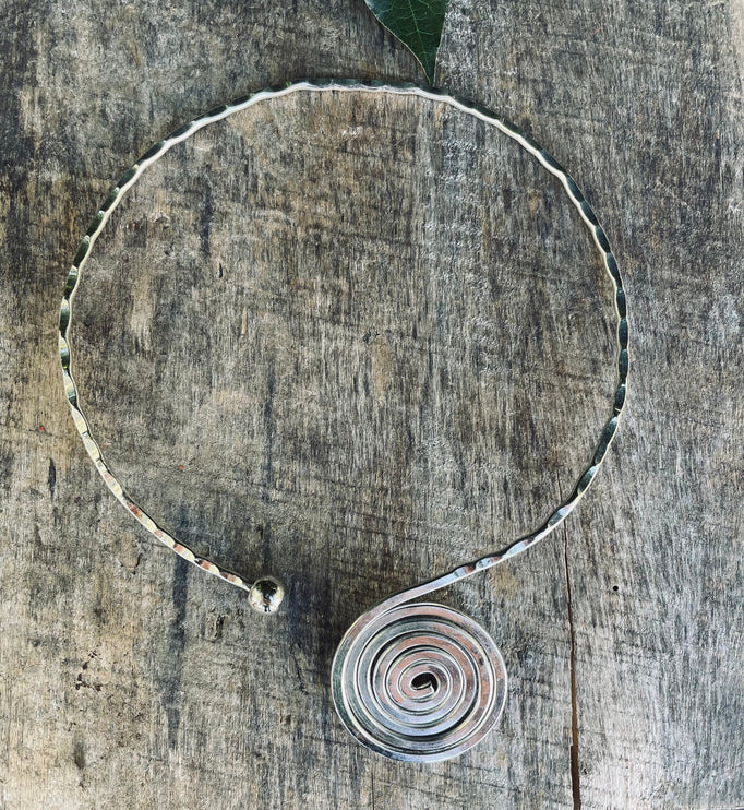 Silver Choker Ethnic Necklace / Rustic / Gypsy / Lightweight / Boho / Tribal / Hippie / Rustic / Vegan / Aztec