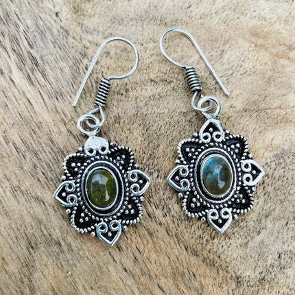 Ethnic Labradorite Silver Drop Dangle earrings / Birth Stone / Ethnic / rustic, yoga, hippie, gypsy, pretty, psy, boho, bohemian, festival