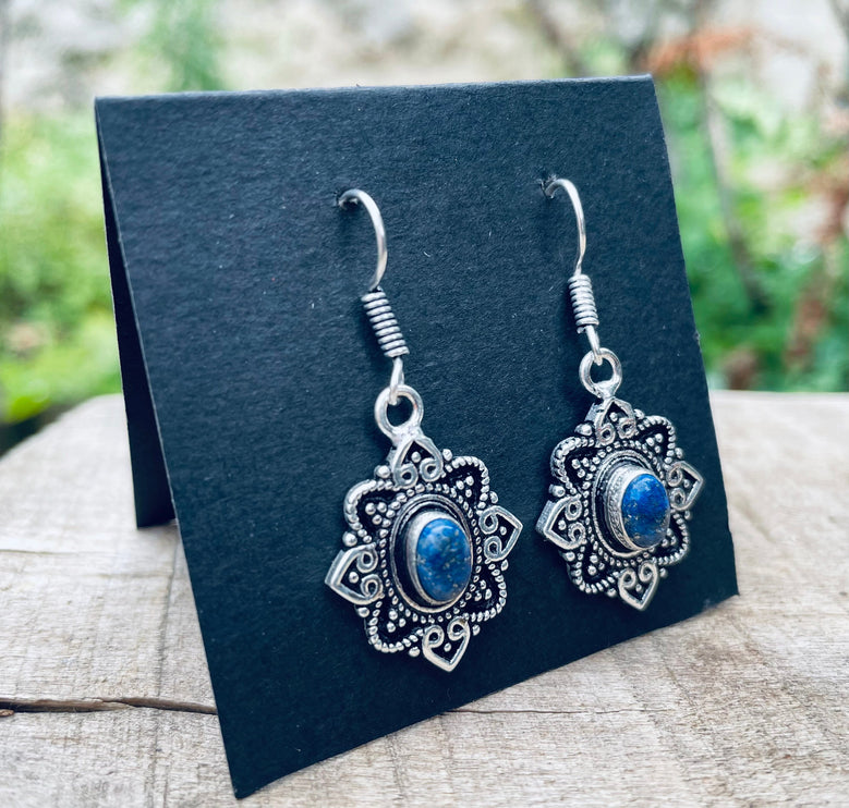 Small Lapis Lazuli Silver Drop Dangle earrings / Birth Stone / Ethnic / rustic, yoga, hippie, gypsy, pretty, psy, boho, bohemian, festival