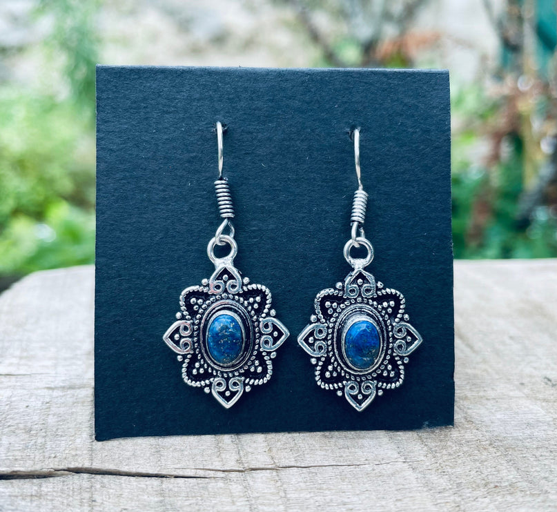 Small Lapis Lazuli Silver Drop Dangle earrings / Birth Stone / Ethnic / rustic, yoga, hippie, gypsy, pretty, psy, boho, bohemian, festival