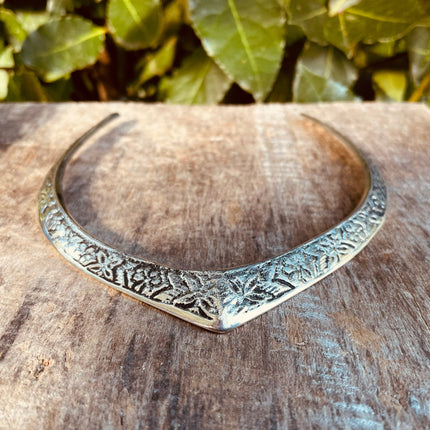 Silver Choker Ethnic Necklace / Rustic / Gypsy / Lightweight / Boho / Tribal / Hippie / Rustic / Vegan / Aztec