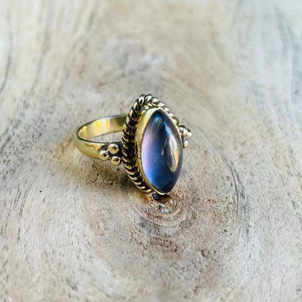 Golden Amethyst Ring / Ethnic style / Boho / Bohemian / Psy / Rustic / Tribal / Gypsy / Festival / Healing / Festival