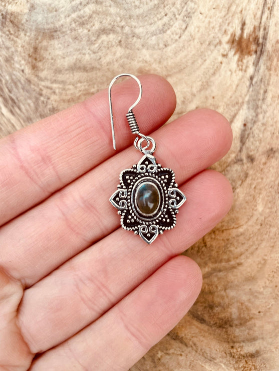 Ethnic Labradorite Silver Drop Dangle earrings / Birth Stone / Ethnic / rustic, yoga, hippie, gypsy, pretty, psy, boho, bohemian, festival