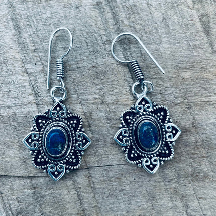 Small Lapis Lazuli Silver Drop Dangle earrings / Birth Stone / Ethnic / rustic, yoga, hippie, gypsy, pretty, psy, boho, bohemian, festival