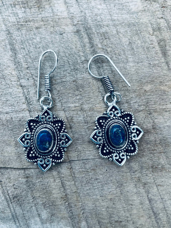 Small Lapis Lazuli Silver Drop Dangle earrings / Birth Stone / Ethnic / rustic, yoga, hippie, gypsy, pretty, psy, boho, bohemian, festival