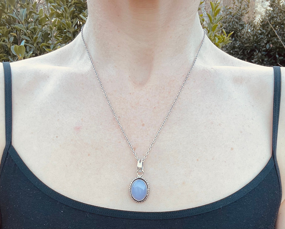 Lapis Lazuli Silver Necklace / Simple / Classic / Hypoallergenic / Boho / Crystal Jewelery / Ethnic / Hypoallergenic / Illuminati