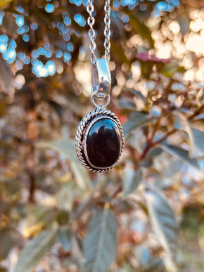 Black Onyx Silver Necklace / Simple / Classic / Hypoallergenic / Boho / Crystal Jewelery / Ethnic / Hypoallergenic / Illuminati