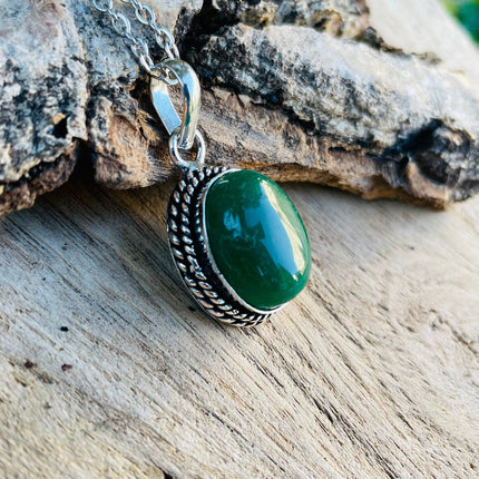 Green Onyx Silver Necklace / Simple / Classic / Hypoallergenic / Boho / Crystal Jewelery / Ethnic / Hypoallergenic / Illuminati