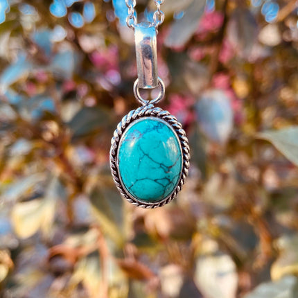 Turquoise Silver Necklace / Simple / Classic / Hypoallergenic / Boho / Crystal Jewelery / Ethnic / Hypoallergenic / Illuminati