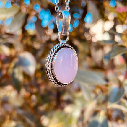 Rose Quartz Silver Necklace / Simple / Classic / Hypoallergenic / Boho / Crystal Jewelery / Ethnic / Hypoallergenic / Illuminati