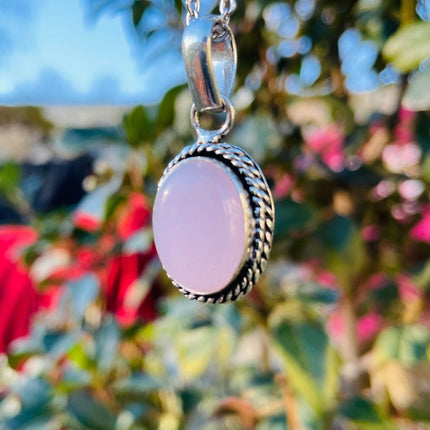 Rose Quartz Silver Necklace / Simple / Classic / Hypoallergenic / Boho / Crystal Jewelery / Ethnic / Hypoallergenic / Illuminati