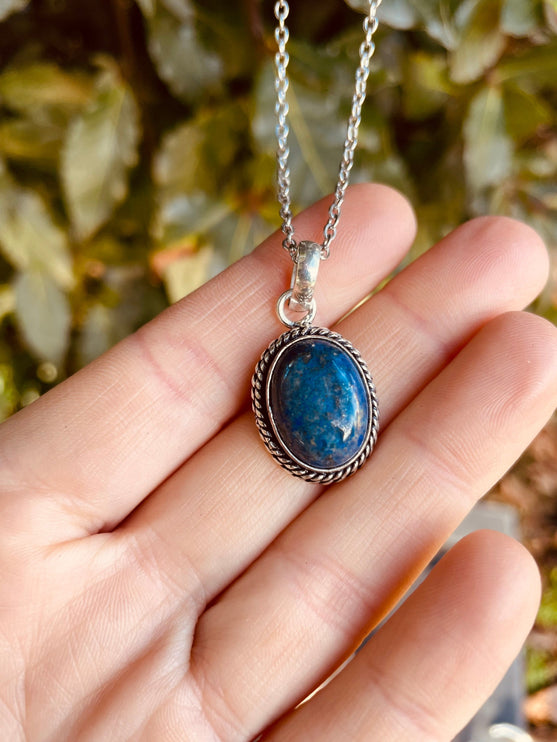 Lapis Lazuli Silver Necklace / Simple / Classic / Hypoallergenic / Boho / Crystal Jewelery / Ethnic / Hypoallergenic / Illuminati