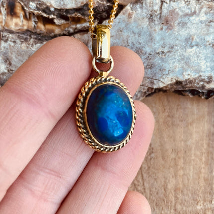 Lapis Lazuli Gold Necklace / Simple / Classic / Hypoallergenic / Boho / Crystal Jewelery / Ethnic / Hypoallergenic / Illuminati