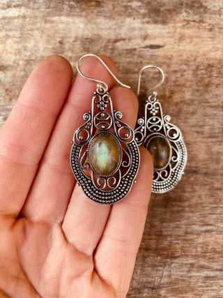 Large Labradorite Silver Drop Dangle earrings / Birth Stone / Ethnic / rustic, yoga, hippie, gypsy, pretty, psy, boho, bohemian, festival