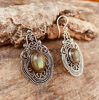 Large Labradorite Silver Drop Dangle earrings / Birth Stone / Ethnic / rustic, yoga, hippie, gypsy, pretty, psy, boho, bohemian, festival