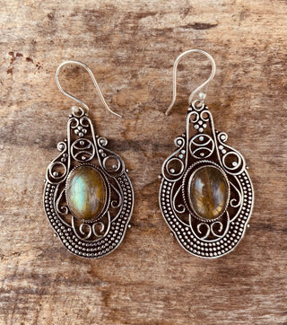 Large Labradorite Silver Drop Dangle earrings / Birth Stone / Ethnic / rustic, yoga, hippie, gypsy, pretty, psy, boho, bohemian, festival