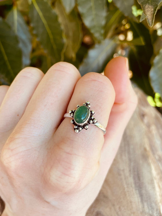 Green Onyx and Silver Ring / Boho / Ethnic / Rustic / Tribal / Gypsy / Festival / Indian / Festival 