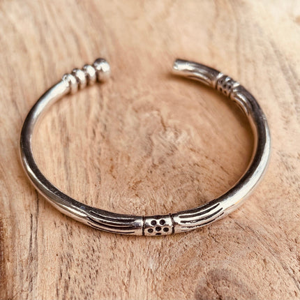Tuareg Silver Bracelet / Unisex Jewelry / Cuff / Boho / Ethnic / Bohemian / Medieval / Gypsy / Geometric /