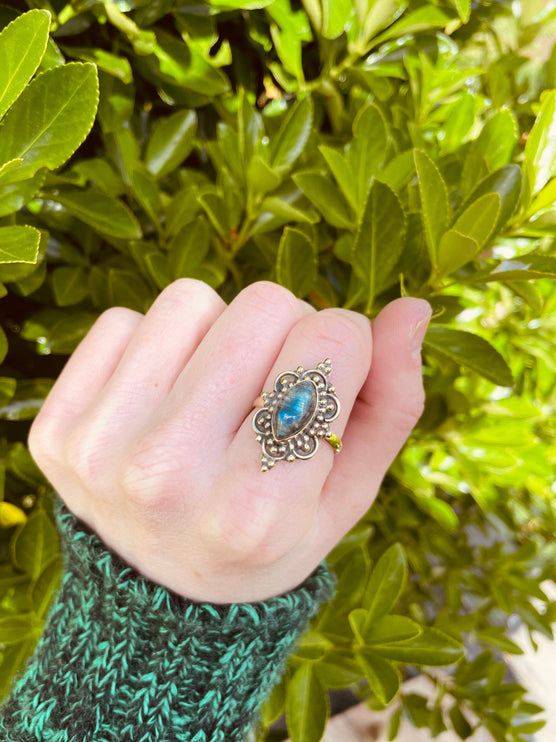 Labradorite Ring Ethnic style Brass / Boho / Bohemian / Psy / Rustic / Tribal / Gypsy / Festival / Healing / Festival