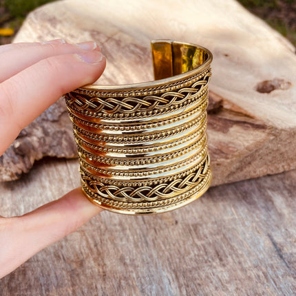 Large Cuff Gold Boho Bracelet / Tribal / Celtic / Berber / Ethnic jewelery / Steampunk / Burning Man / Gypsy / Jewellery / Adjustable