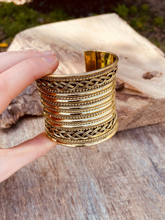 Large Cuff Gold Boho Bracelet / Tribal / Celtic / Berber / Ethnic jewelery / Steampunk / Burning Man / Gypsy / Jewellery / Adjustable