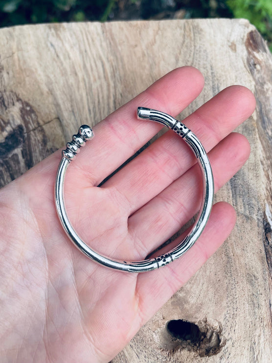 Tuareg Silver Bracelet / Unisex Jewelry / Cuff / Boho / Ethnic / Bohemian / Medieval / Gypsy / Geometric /