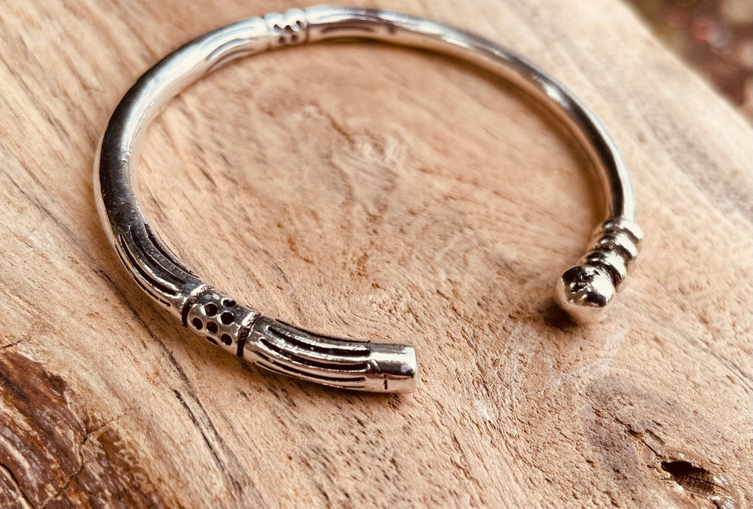 Tuareg Silver Bracelet / Unisex Jewelry / Cuff / Boho / Ethnic / Bohemian / Medieval / Gypsy / Geometric /