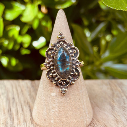 Labradorite Ring Ethnic style Brass / Boho / Bohemian / Psy / Rustic / Tribal / Gypsy / Festival / Healing / Festival