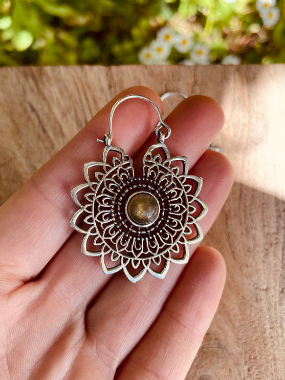 Silver Mandala Flower Labradorite Earrings ; Ethnic, Geometric, rustic, yoga, hippie, gypsy, pretty, boho, bohemian, festival