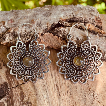 Silver Mandala Flower Labradorite Earrings ; Ethnic, Geometric, rustic, yoga, hippie, gypsy, pretty, boho, bohemian, festival