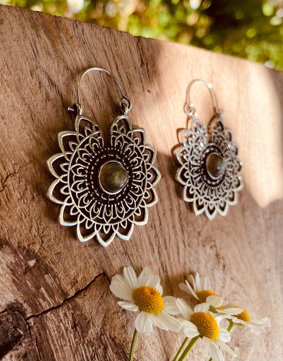 Silver Mandala Flower Labradorite Earrings ; Ethnic, Geometric, rustic, yoga, hippie, gypsy, pretty, boho, bohemian, festival