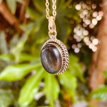 Labradorite Necklace Gold Chain Brass / Simple / Classic / Hypoallergenic / Boho / Crystal Jewelery / Ethnic / Hypoallergenic / Illuminati