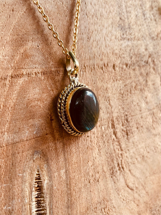 Labradorite Necklace Gold Chain Brass / Simple / Classic / Hypoallergenic / Boho / Crystal Jewelery / Ethnic / Hypoallergenic / Illuminati