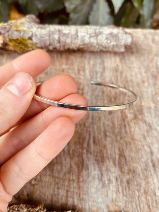 Minimalist Simple Brass Bangle, Elegant Gold Bangle for Her, Stacking Bracelets