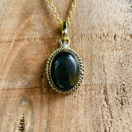 Labradorite Necklace Gold Chain Brass / Simple / Classic / Hypoallergenic / Boho / Crystal Jewelery / Ethnic / Hypoallergenic / Illuminati