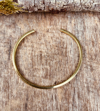 Minimalist Simple Brass Bangle, Elegant Gold Bangle for Her, Stacking Bracelets