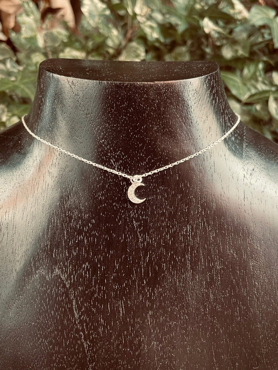 Sterling Silver Necklace Moon Pendant Adjustable Chain / ZIrcon / Delicate / Dainty Jewelery / Modern / Contemporary jewellery / Boho style