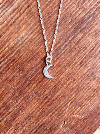 Sterling Silver Necklace Moon Pendant Adjustable Chain / ZIrcon / Delicate / Dainty Jewelery / Modern / Contemporary jewellery / Boho style