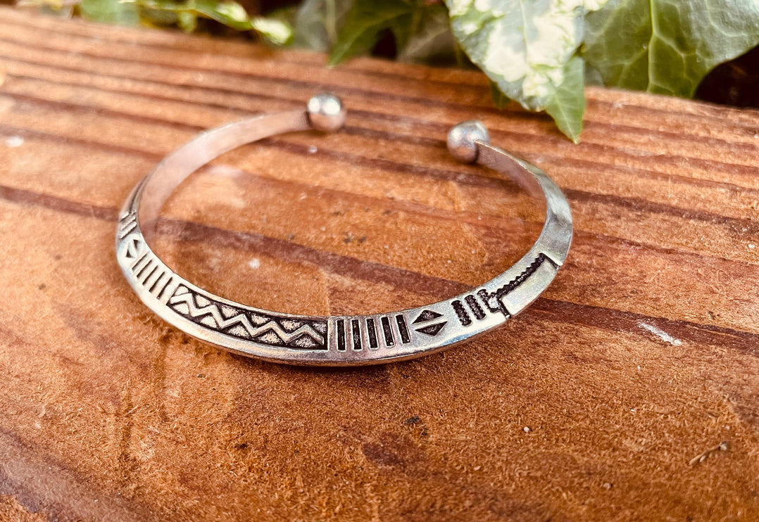 African Silver Bracelet / Tuareg Jewelry / Cuff / Boho / Ethnic / Costume / Bohemian / Medieval / Gypsy / Geometric /